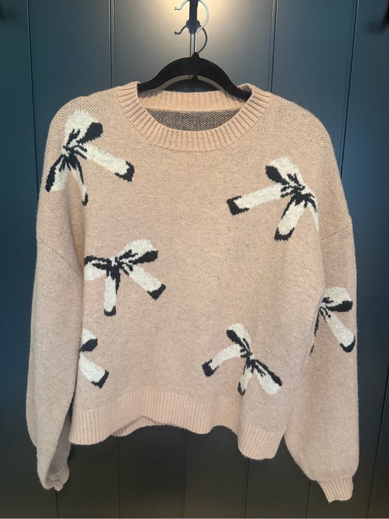 Amazon Sweaters - 🎀 Women's Bow Crewneck Sweater - Beige (Pinkish Undertones) 🎀